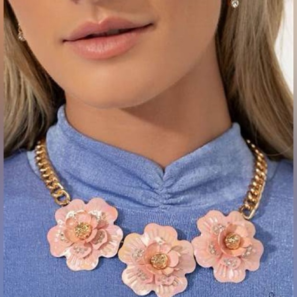 Paparazzi Pink Floral Necklace with Gold Chain